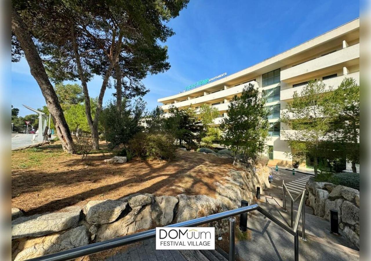 Domuum Holidays - Festival Village Salou Exterior photo